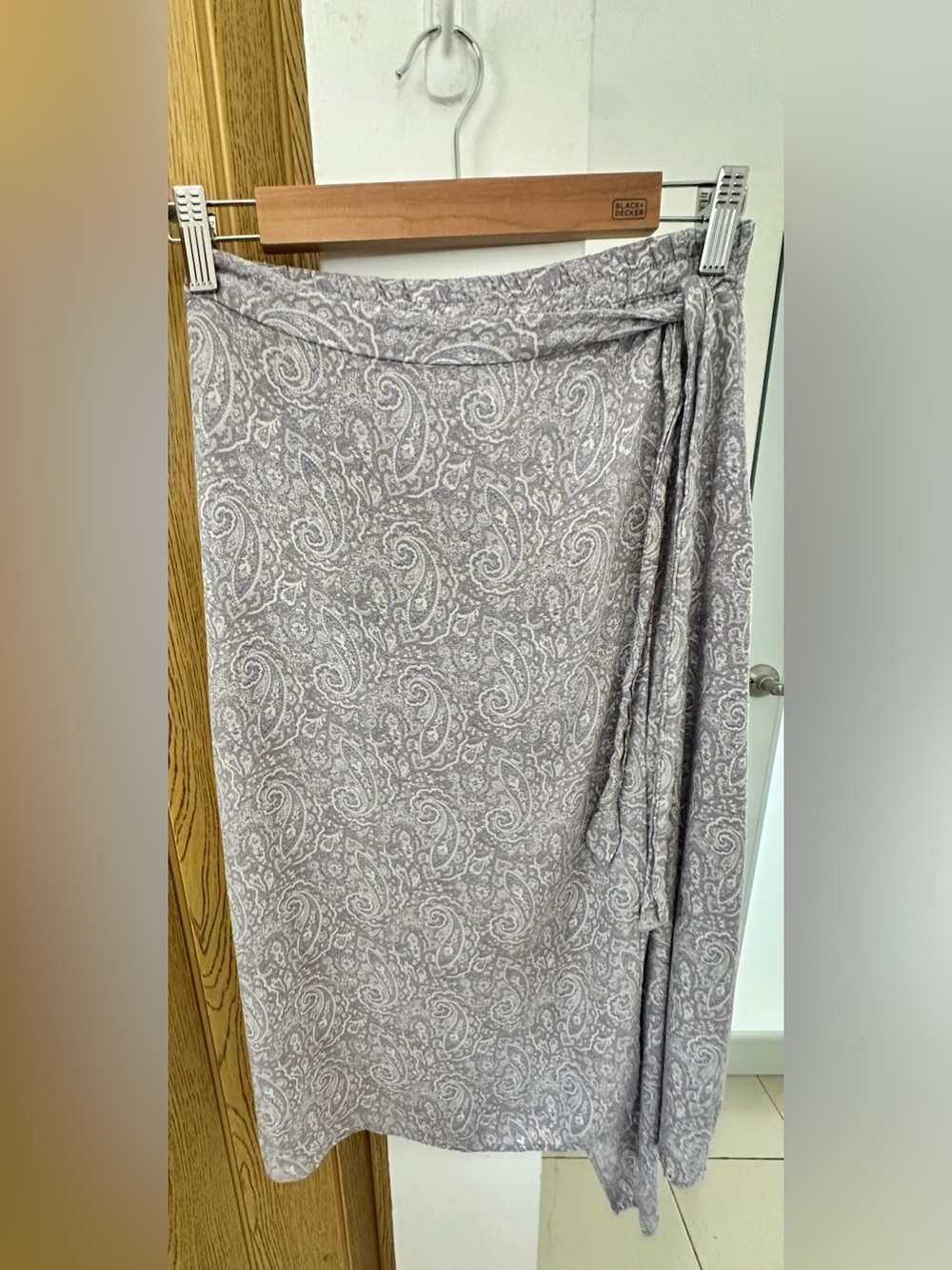 URBAN Romantics Lavender Paisley Wrap Skirt Size M